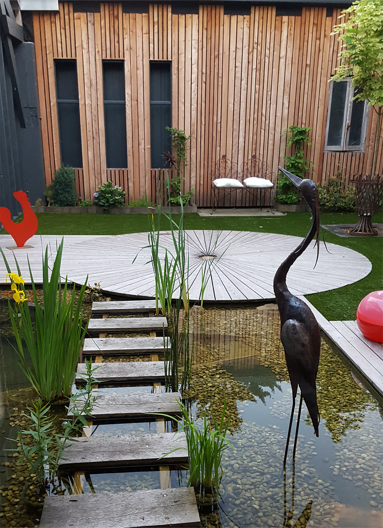 bassin passerelle showroom