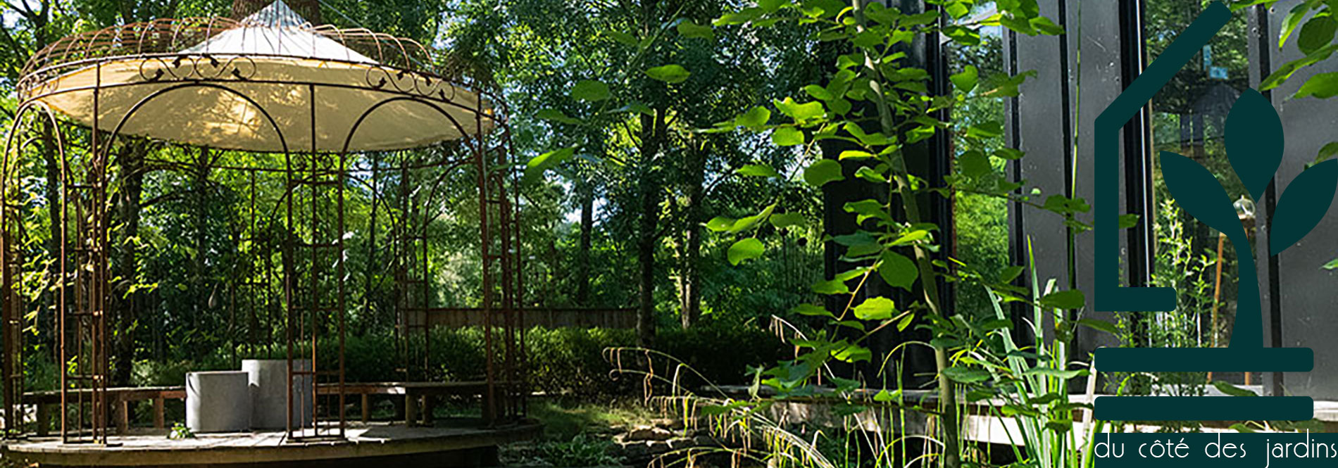 Aménagement extérieur en bois, terrasse et jardin